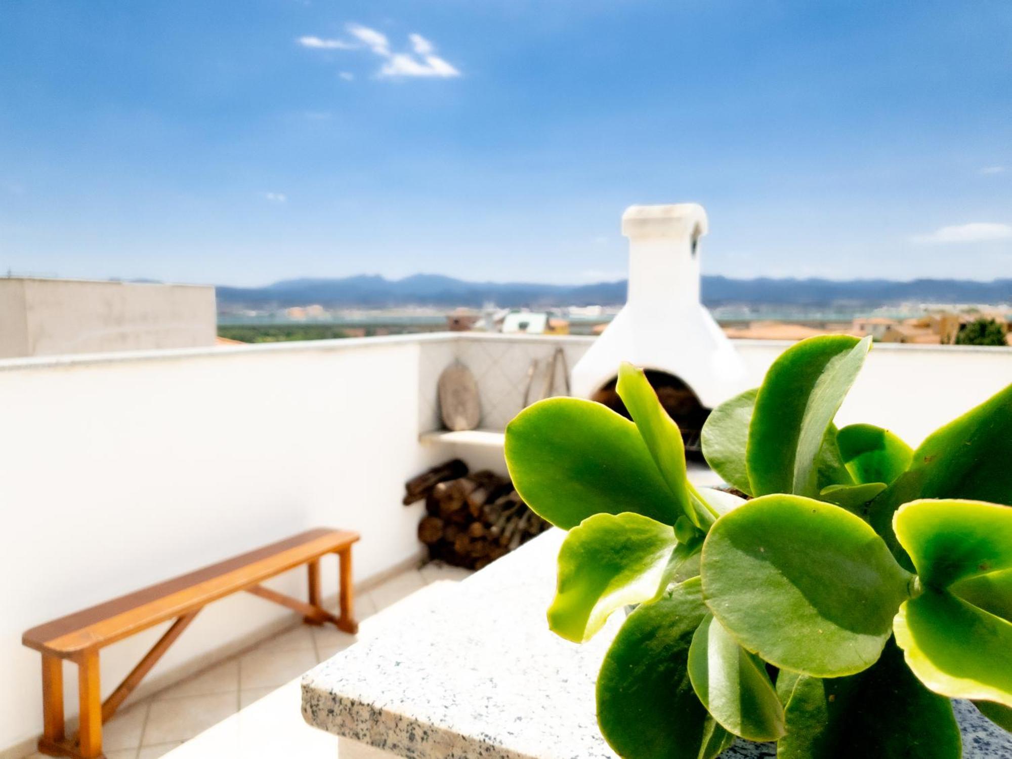 Penthouse Attico Pop - Pms Casevacanze Olbia Exteriör bild