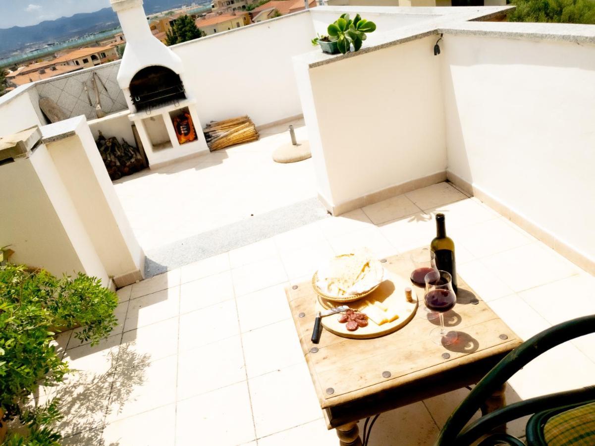 Penthouse Attico Pop - Pms Casevacanze Olbia Exteriör bild